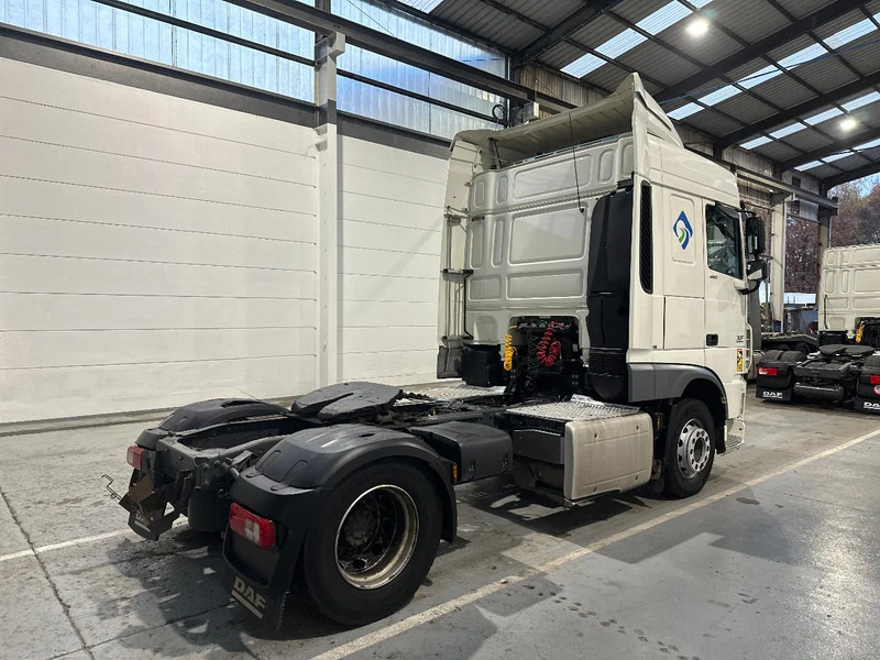 DAF XF 106.460 Spacecab - Cabeza tractora: foto 5 DAF XF 106.460 Spacecab - Cabeza tractora: foto 5