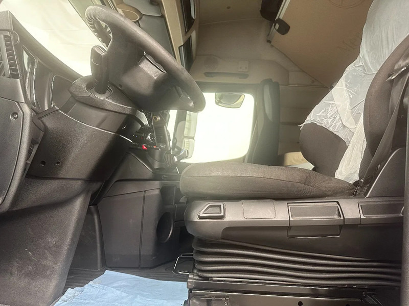 Cabeza tractora Mercedes-Benz Actros 1845 AIRCO / ADR: foto 11 Cabeza tractora Mercedes-Benz Actros 1845 AIRCO / ADR: foto 11