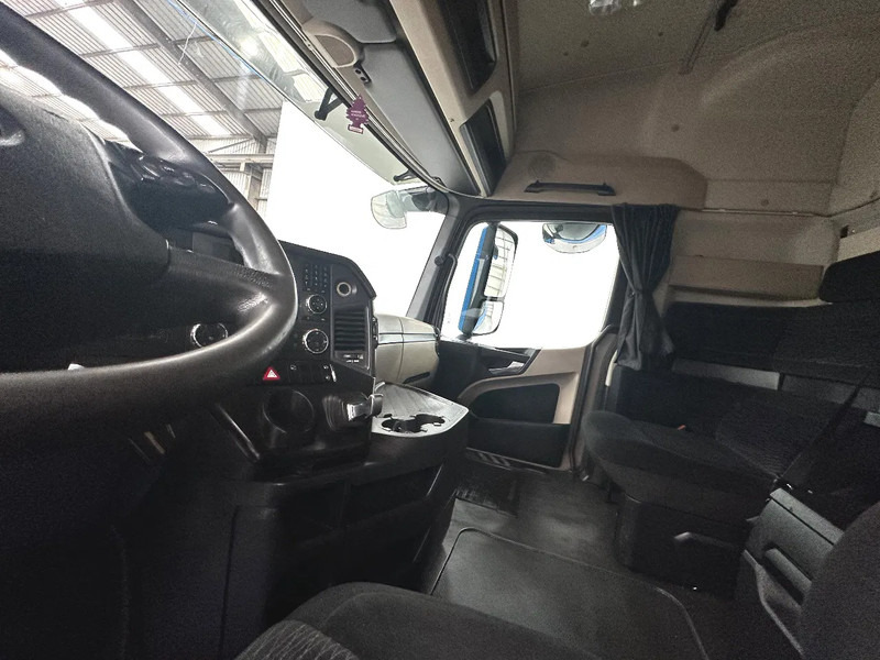 Cabeza tractora Mercedes-Benz Actros 1846: foto 9