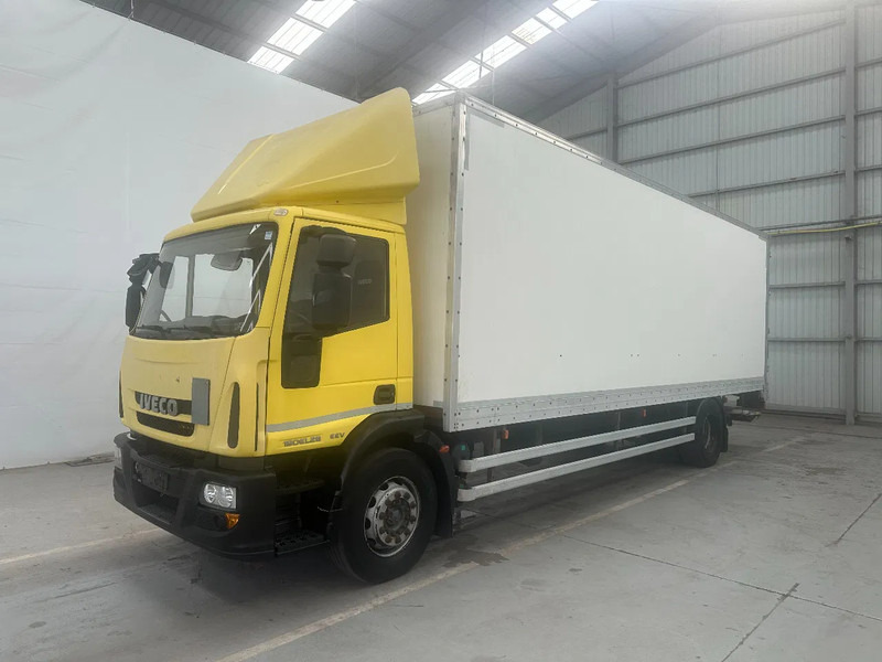 Iveco Eurocargo 190EL28 EURO 5 EEV 272000 km - Camión caja cerrada: foto 1 Iveco Eurocargo 190EL28 EURO 5 EEV 272000 km - Camión caja cerrada: foto 1