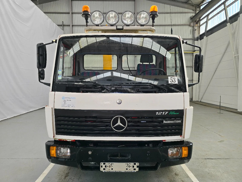 Mercedes-Benz E 1217 - BR 9 / LAMMES - BLATT - SPRING / EFFER KRAAN / DHOLLANDIA - Camión caja abierta, Camión grúa: foto 2 Mercedes-Benz E 1217 - BR 9 / LAMMES - BLATT - SPRING / EFFER KRAAN / DHOLLANDIA - Camión caja abierta, Camión grúa: foto 2