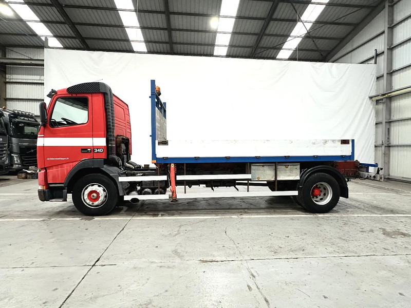 Volvo FH 12.340 BLAD-BLAD / LAMMES-LAMMES - EURO 2 - Camión lona: foto 2 Volvo FH 12.340 BLAD-BLAD / LAMMES-LAMMES - EURO 2 - Camión lona: foto 2
