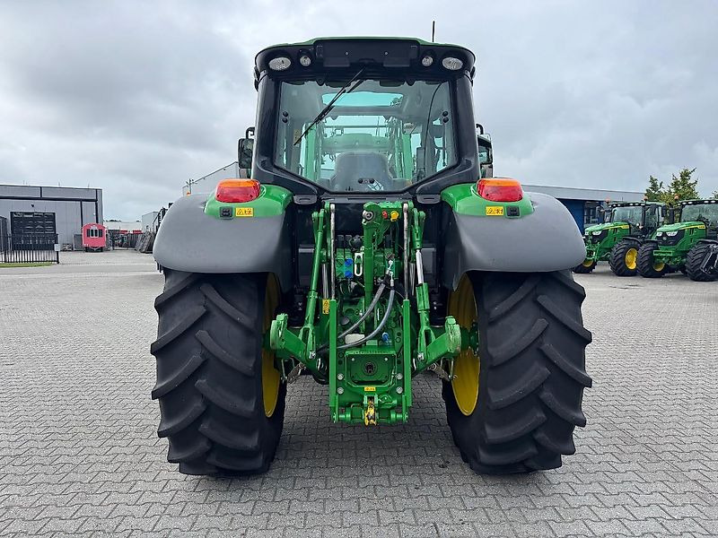 John Deere 6100M + VOORLADER 2024 710 UUR!!! - Tractor: foto 3 John Deere 6100M + VOORLADER 2024 710 UUR!!! - Tractor: foto 3