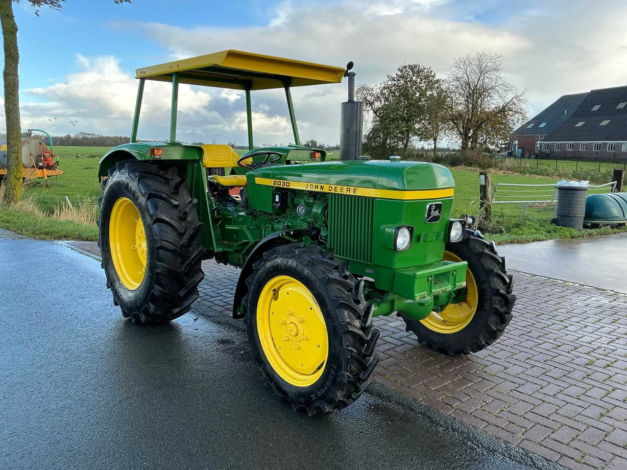 1977 JOHN DEERE 2030S ALL-WHEEL DRIVE FARM TRACTOR - Tractor: foto 5 1977 JOHN DEERE 2030S ALL-WHEEL DRIVE FARM TRACTOR - Tractor: foto 5
