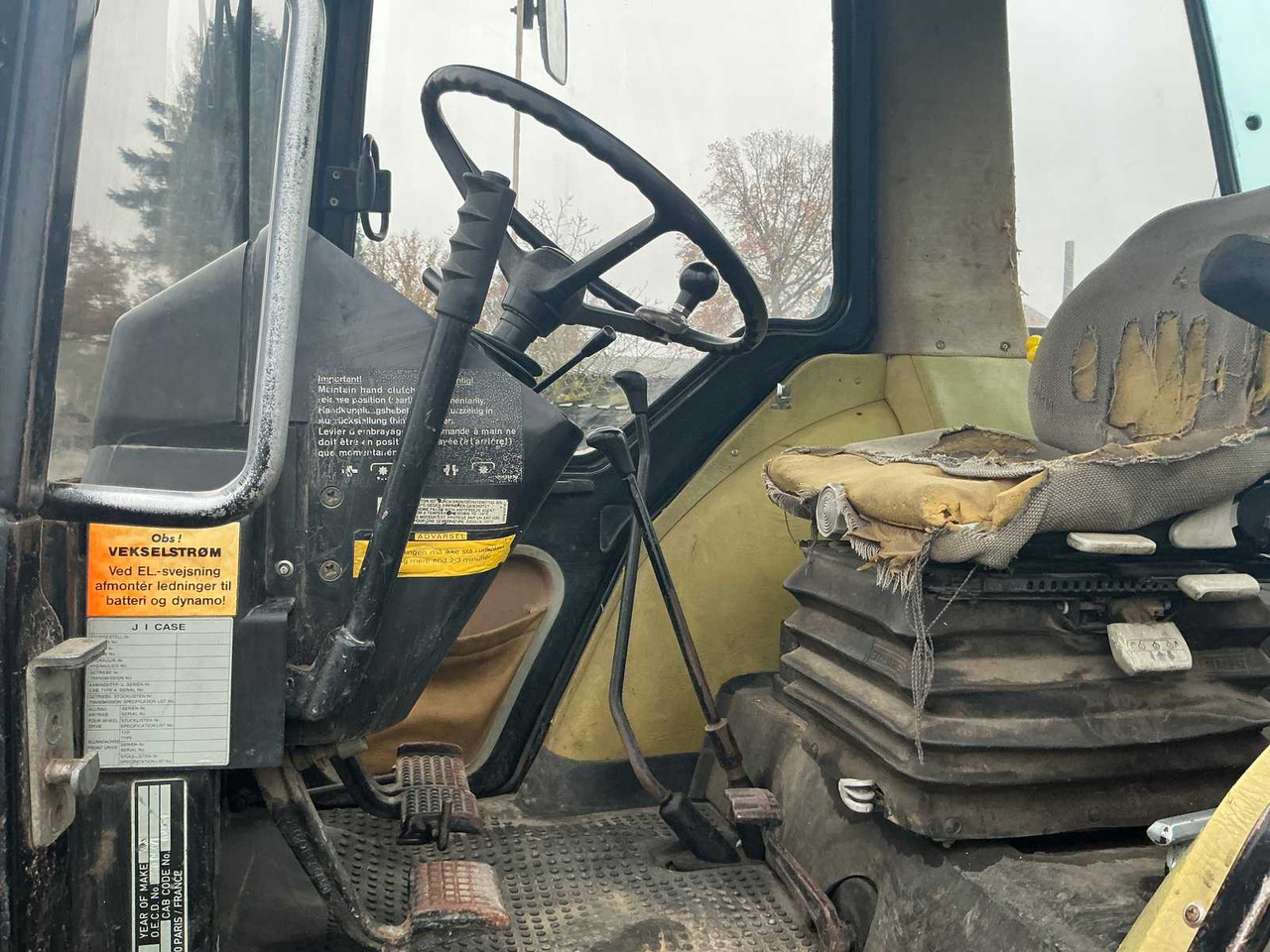 Tractor 1986 CASE 1455 XL ALL-WHEEL DRIVE FARM TRACTOR: foto 9