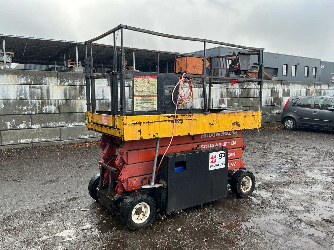 1990 SNORKEL ECONOMY HYD 2546 AERIAL PLATFORM DEFECTIVE - Plataforma elevadora: foto 1 1990 SNORKEL ECONOMY HYD 2546 AERIAL PLATFORM DEFECTIVE - Plataforma elevadora: foto 1