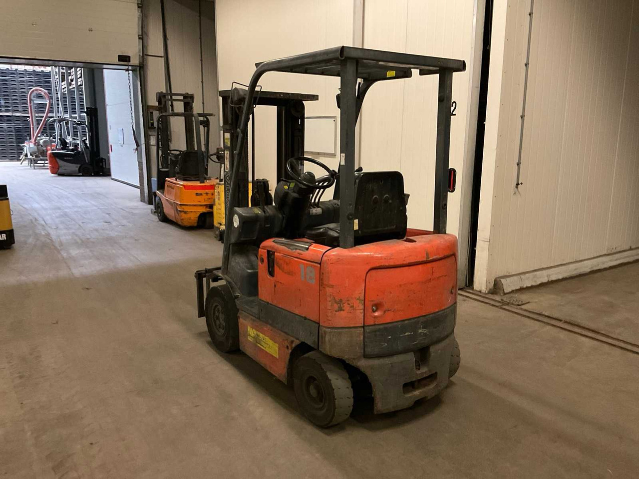 1998 TOYOTA 6FB18 FORKLIFT - Carretilla elevadora: foto 2 1998 TOYOTA 6FB18 FORKLIFT - Carretilla elevadora: foto 2