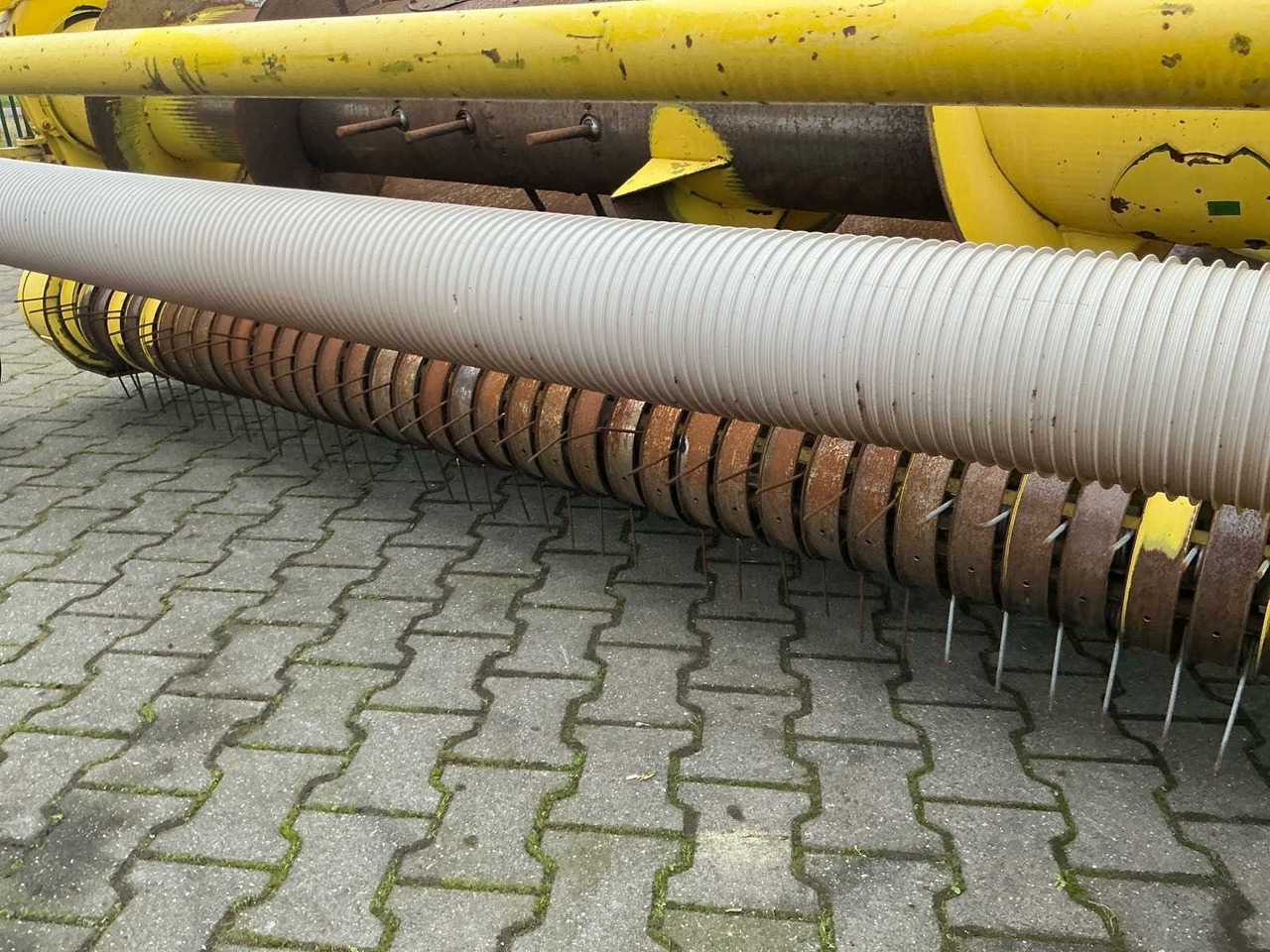 Cosechadora de forraje 1999 JOHN DEERE 6750 FORAGE HARVESTER: foto 17 Cosechadora de forraje 1999 JOHN DEERE 6750 FORAGE HARVESTER: foto 17