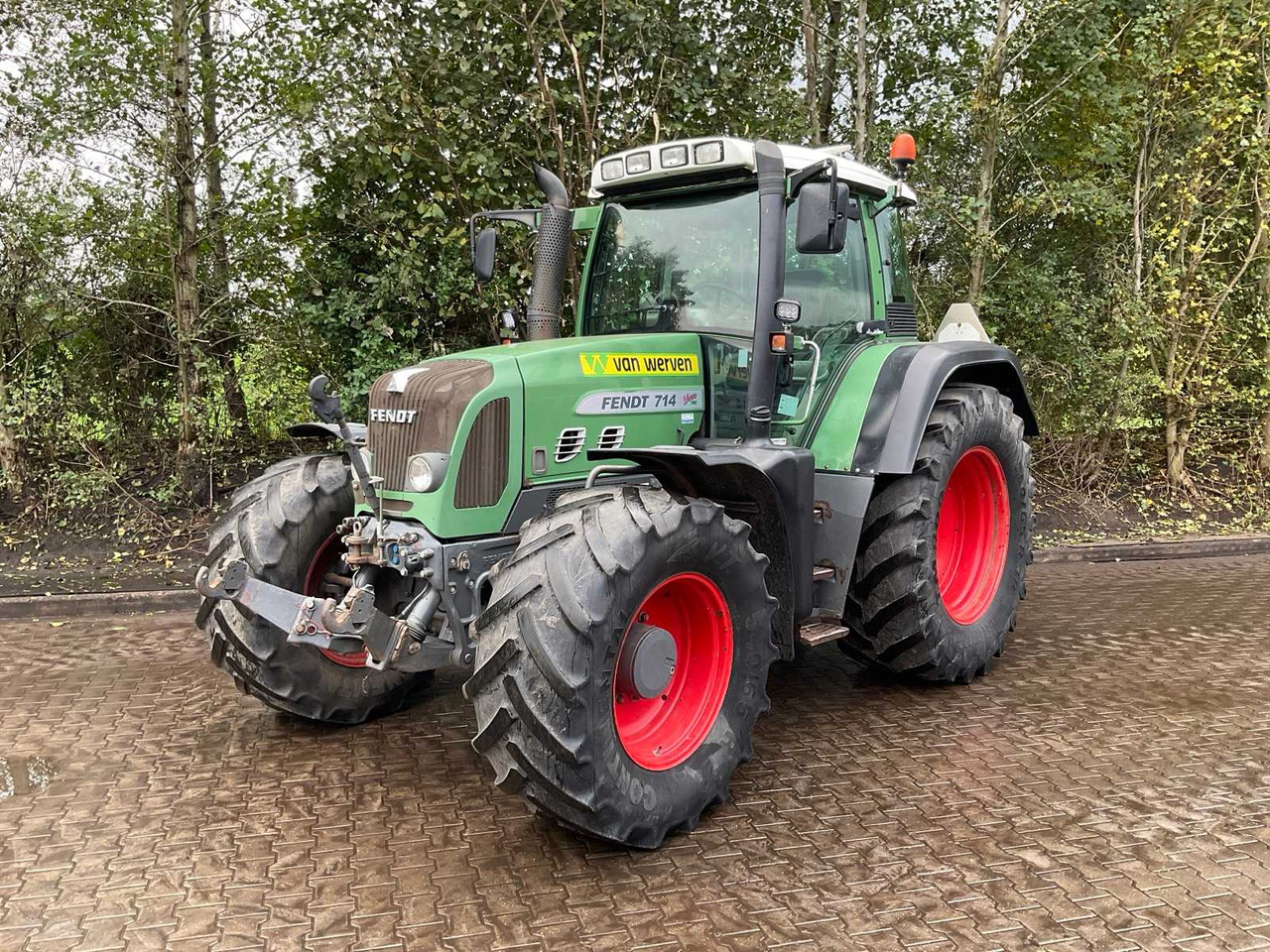 2009 FENDT 714 VARIO TMS ALL-WHEEL DRIVE AGRICULTURAL TRACTOR - Tractor: foto 2 2009 FENDT 714 VARIO TMS ALL-WHEEL DRIVE AGRICULTURAL TRACTOR - Tractor: foto 2
