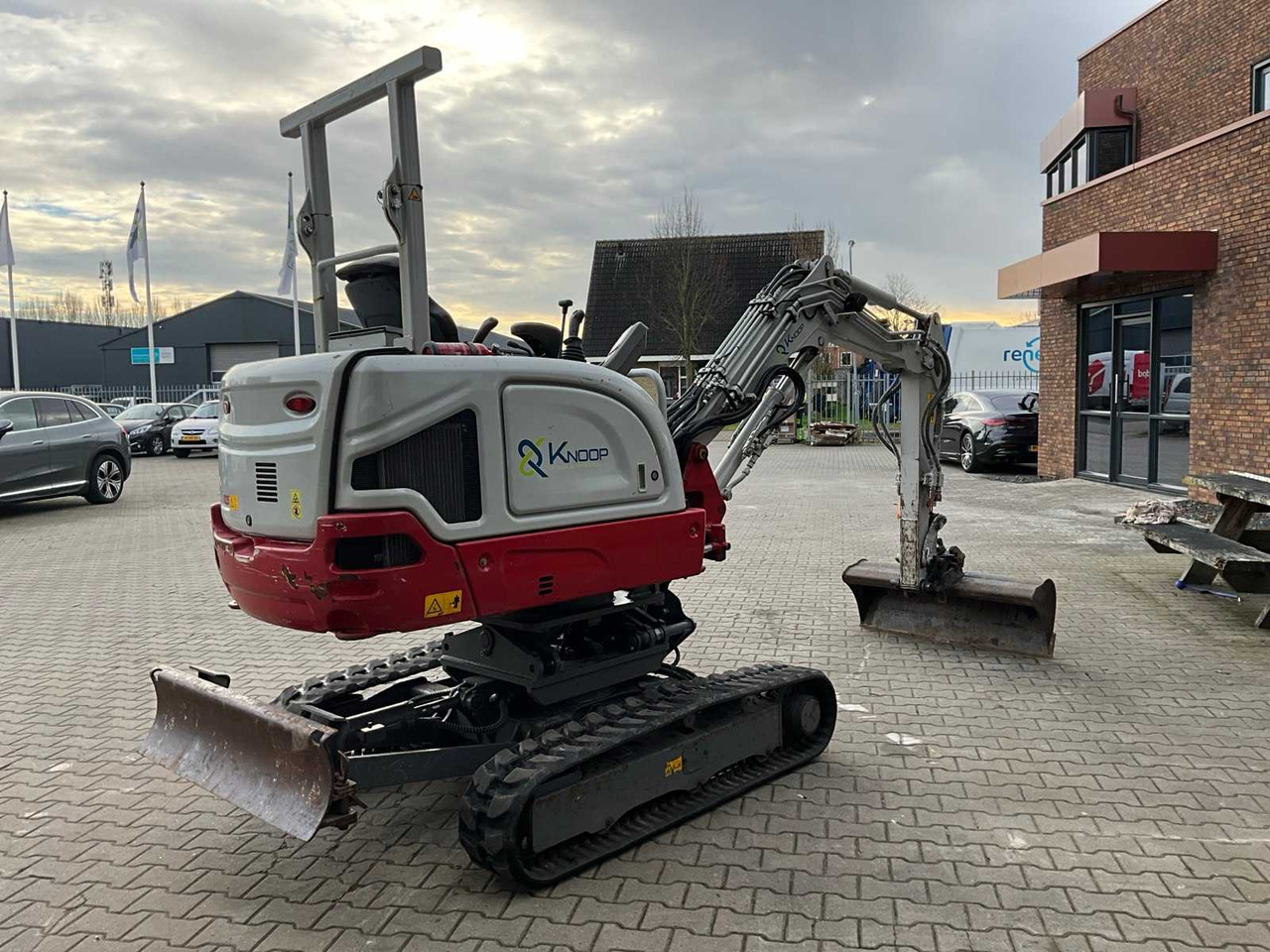 2019 TAKEUCHI TB225 CANOPY MINI EXCAVATOR - Miniexcavadora: foto 3 2019 TAKEUCHI TB225 CANOPY MINI EXCAVATOR - Miniexcavadora: foto 3