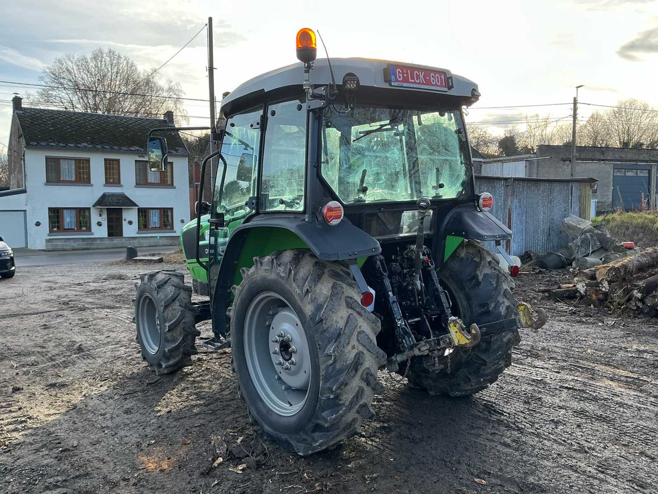 2020 DEUTZ FAHR 4070 E ALL-WHEEL DRIVE FARM TRACTOR - Tractor: foto 3 2020 DEUTZ FAHR 4070 E ALL-WHEEL DRIVE FARM TRACTOR - Tractor: foto 3