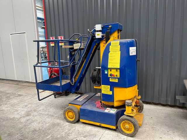 AERIAL WORK PLATFORM - Plataforma elevadora: foto 1 AERIAL WORK PLATFORM - Plataforma elevadora: foto 1