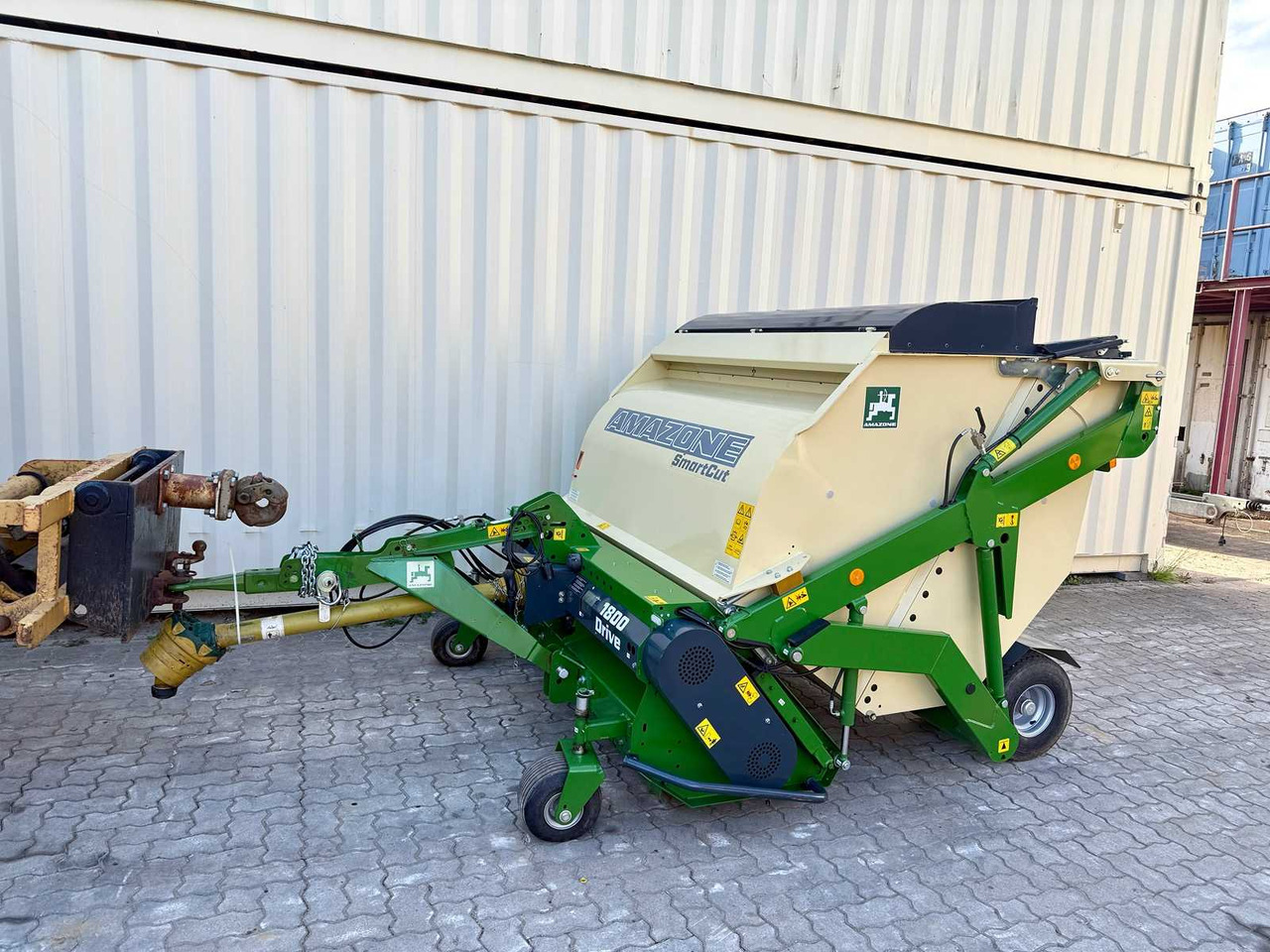 Amazone Grasshopper GHS 1800 Drive - Maquinaria de jardinería: foto 1 Amazone Grasshopper GHS 1800 Drive - Maquinaria de jardinería: foto 1