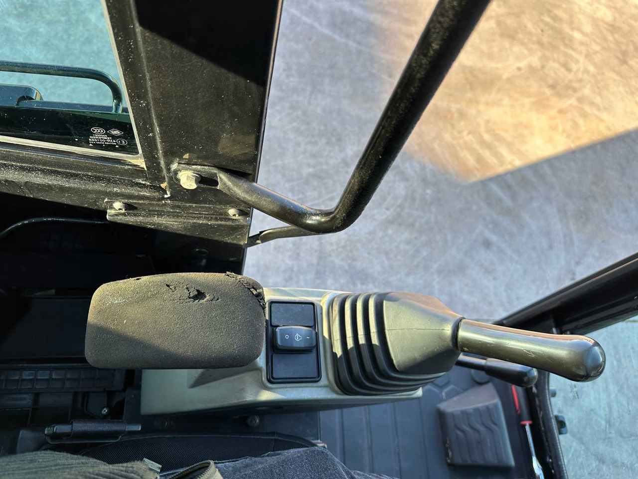 Excavadora CATERPILLAR - 2016 - 306 - MIDI EXCAVATOR: foto 42