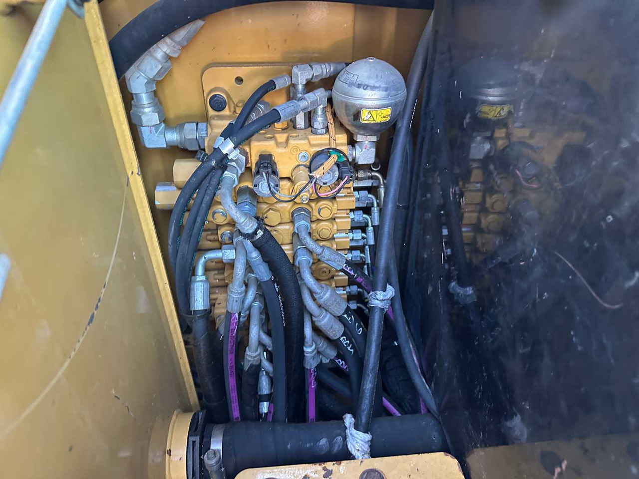 Excavadora CATERPILLAR - 2016 - 306 - MIDI EXCAVATOR: foto 33