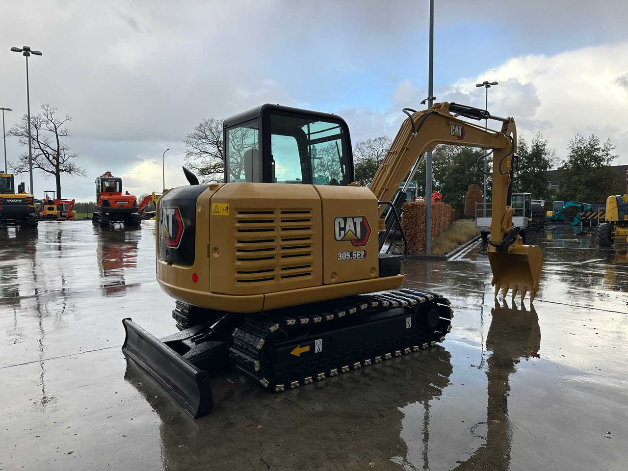 CATERPILLAR - 2017 - 305.5E2 - MIDI EXCAVATOR - Excavadora: foto 4 CATERPILLAR - 2017 - 305.5E2 - MIDI EXCAVATOR - Excavadora: foto 4