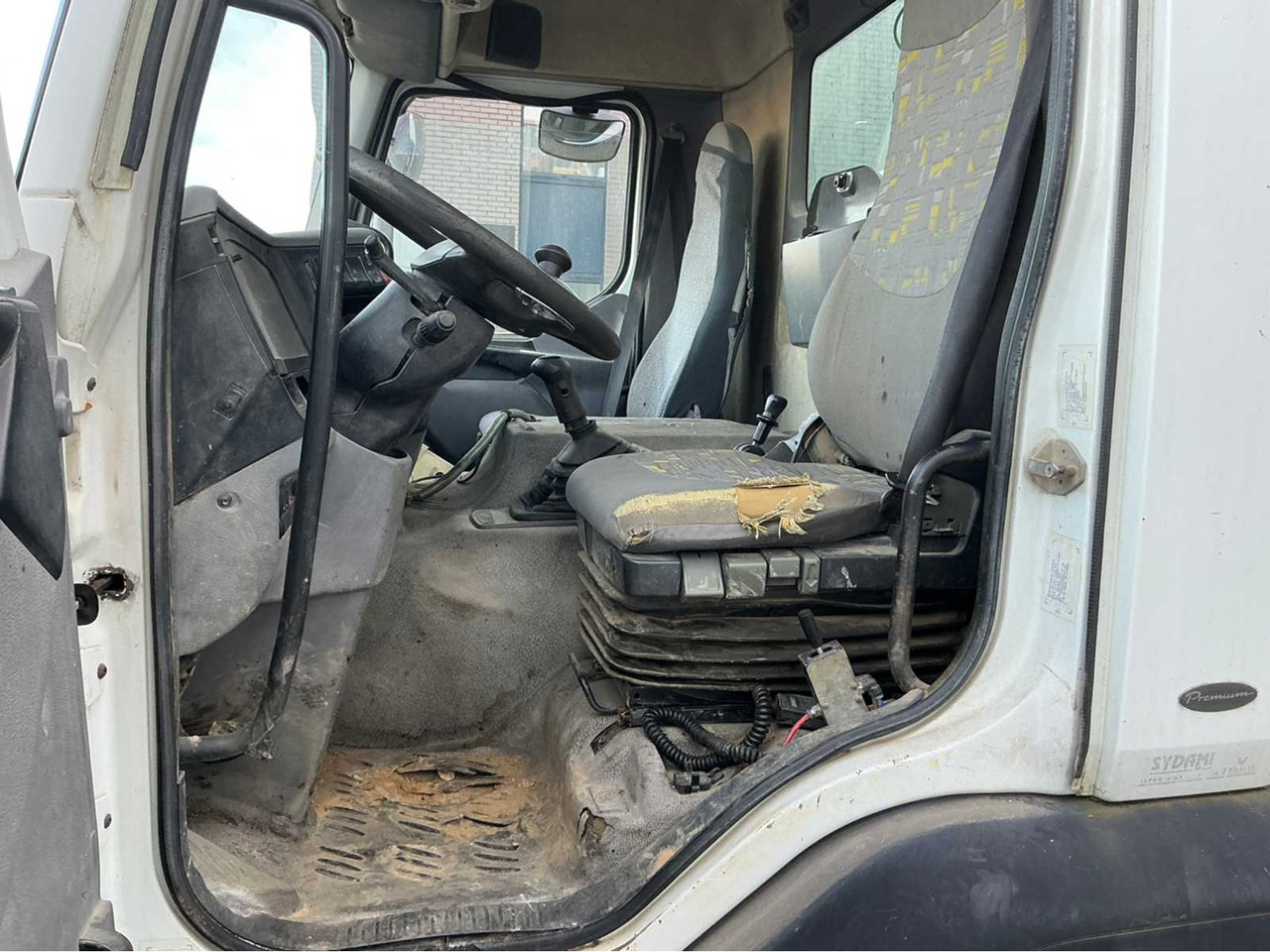 Camión 2001 RENAULT 22 AVA 320 DCI TRUCK: foto 20 Camión 2001 RENAULT 22 AVA 320 DCI TRUCK: foto 20