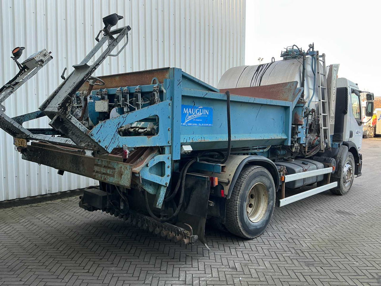 Camión 2001 RENAULT 22 AVA 320 DCI TRUCK: foto 7 Camión 2001 RENAULT 22 AVA 320 DCI TRUCK: foto 7