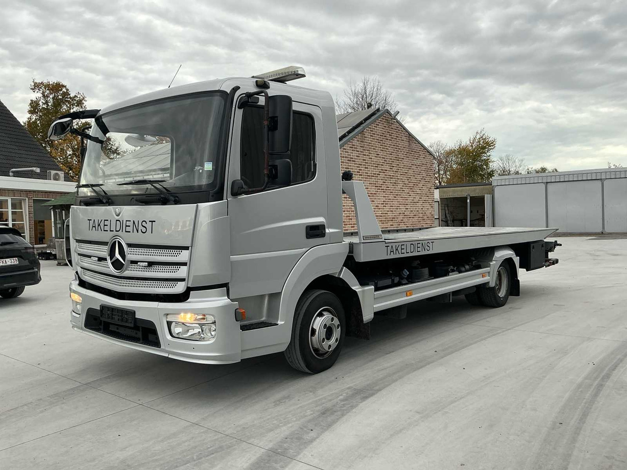 2015 MERCEDES-BENZ ATEGO TRUCK TOW TRUCK - Camión: foto 2 2015 MERCEDES-BENZ ATEGO TRUCK TOW TRUCK - Camión: foto 2