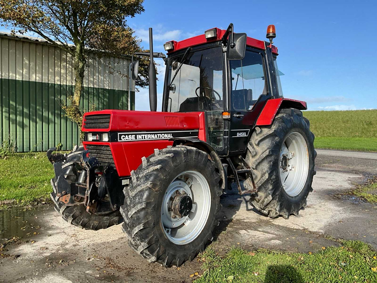 Case international 845XL - Tractor: foto 1 Case international 845XL - Tractor: foto 1