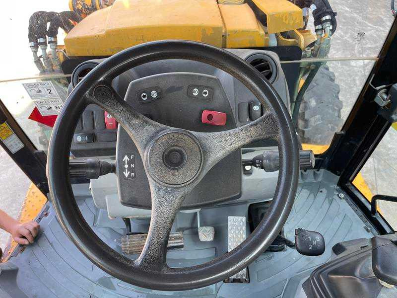 Retroexcavadora Caterpillar 428F: foto 33
