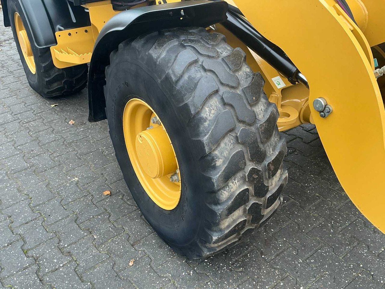 Cargadora de ruedas Caterpillar 906M: foto 13 Cargadora de ruedas Caterpillar 906M: foto 13