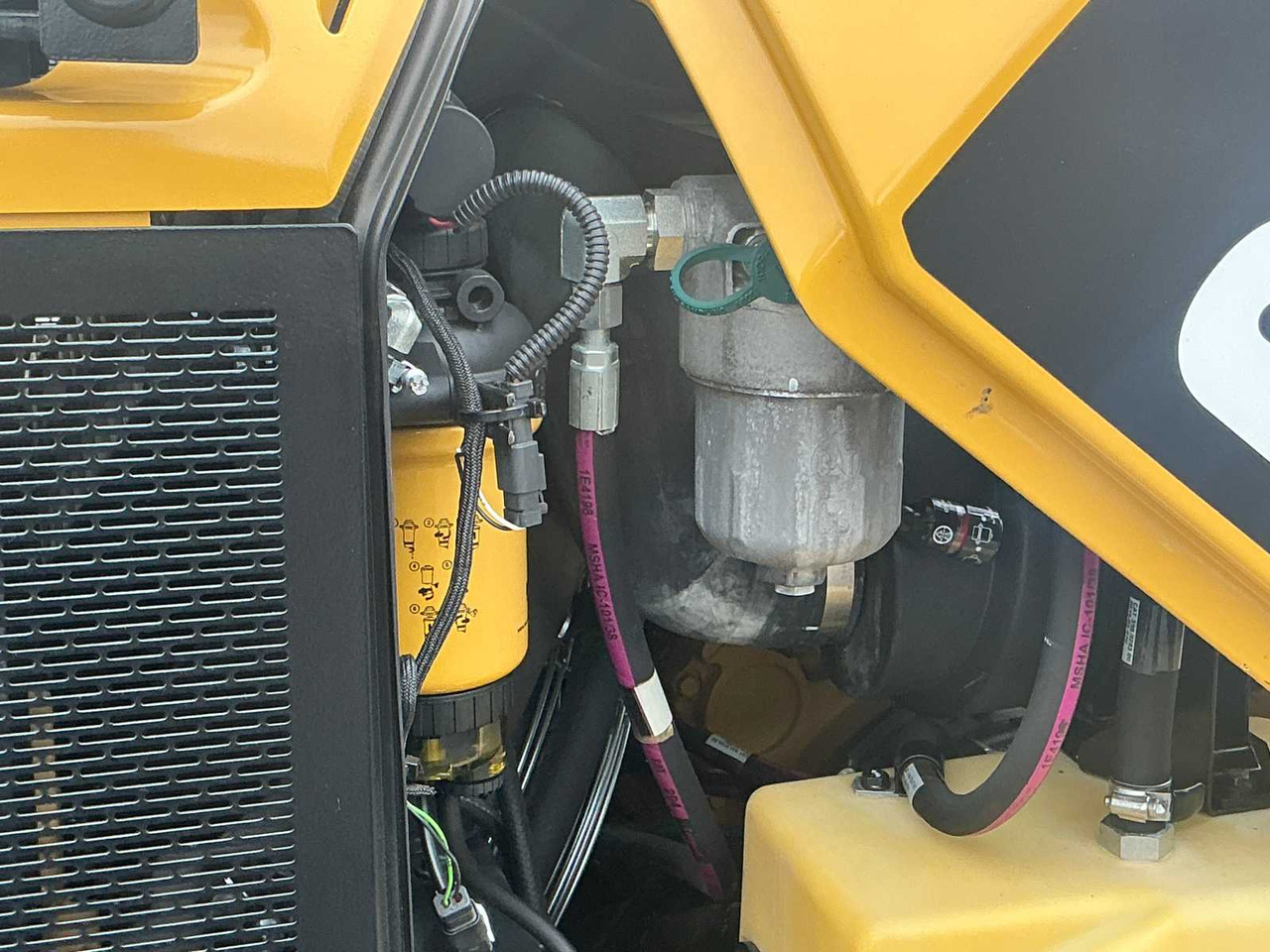 Cargadora de ruedas Caterpillar 906M: foto 43 Cargadora de ruedas Caterpillar 906M: foto 43