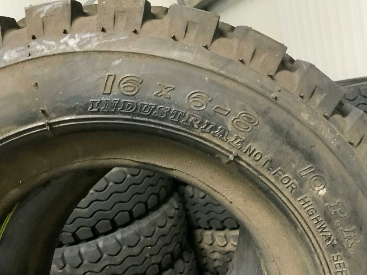 Dunlop - Neumáticos y llantas para Tractor: foto 3 Dunlop - Neumáticos y llantas para Tractor: foto 3