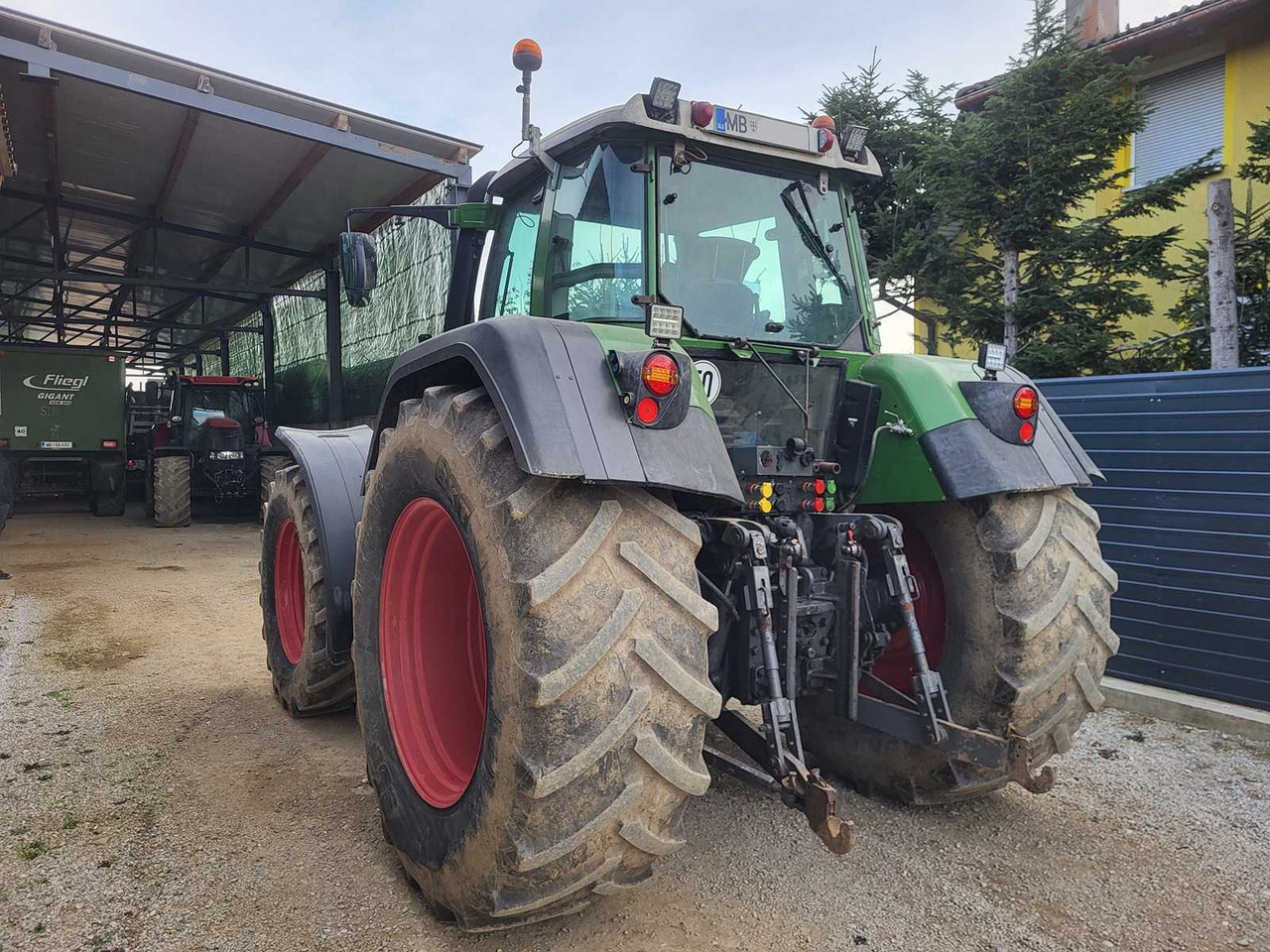 FENDT - 920 FAVORIT VARIO - 4-WHEEL DRIVE TRACTOR - 2009 - Tractor: foto 4 FENDT - 920 FAVORIT VARIO - 4-WHEEL DRIVE TRACTOR - 2009 - Tractor: foto 4