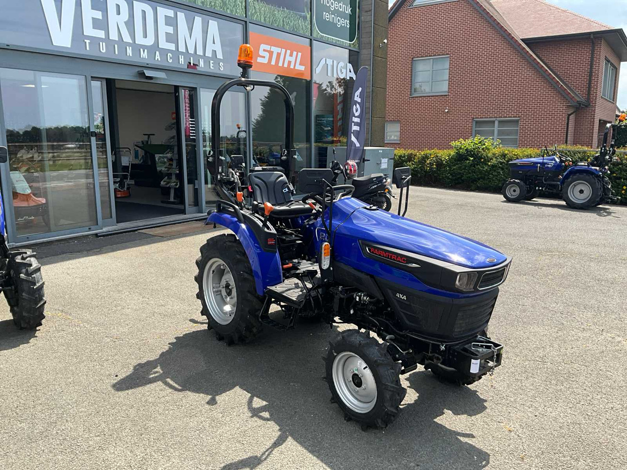 Farmtrac 20 - Mini tractor: foto 5 Farmtrac 20 - Mini tractor: foto 5