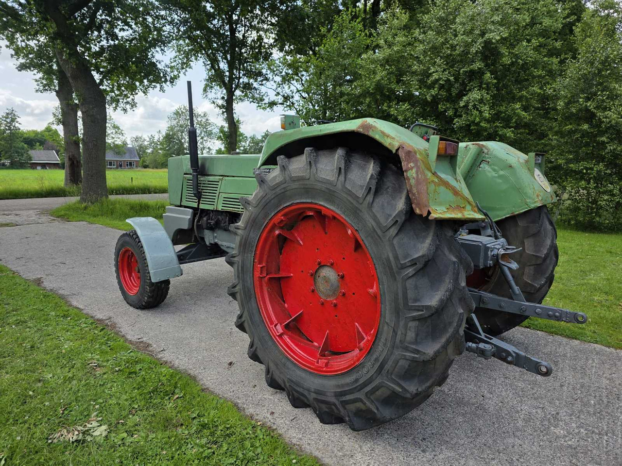 Tractor Fendt 610S: foto 9
