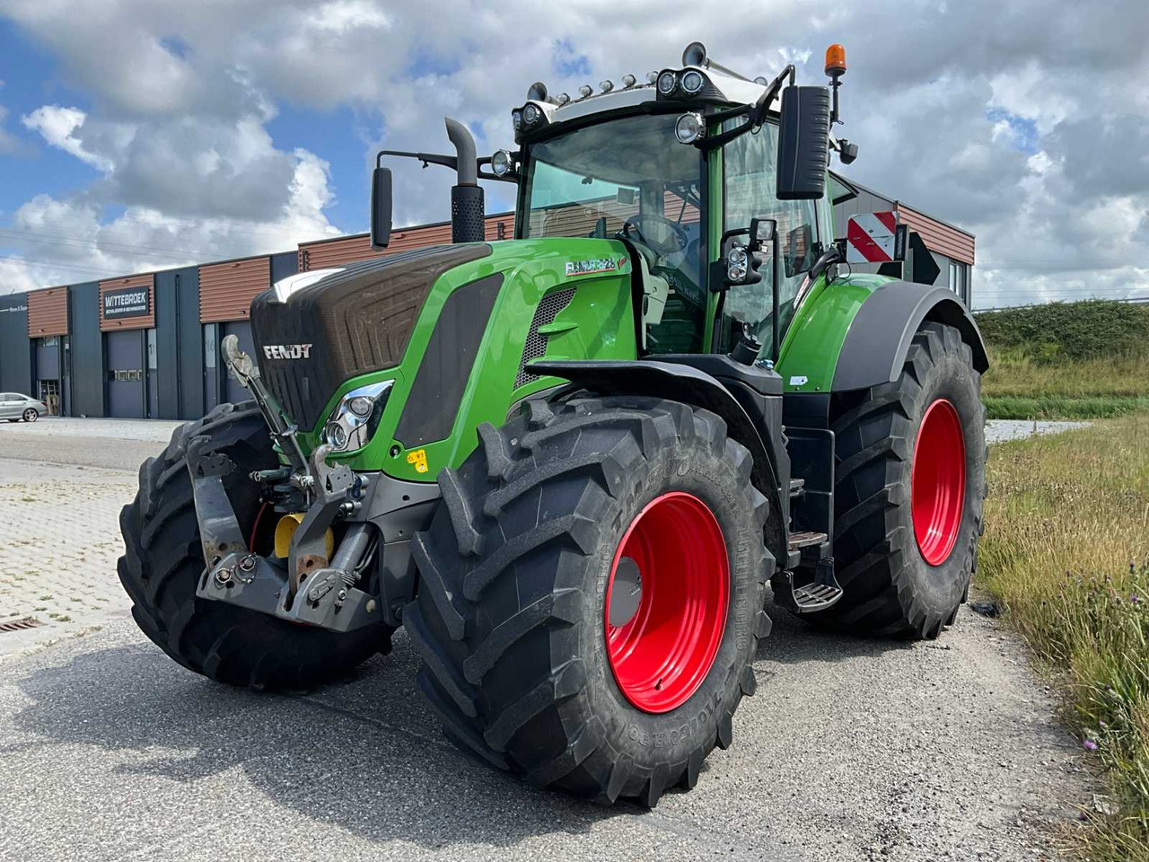 Fendt 828 Vario S4 Profi Plus - Tractor: foto 2 Fendt 828 Vario S4 Profi Plus - Tractor: foto 2