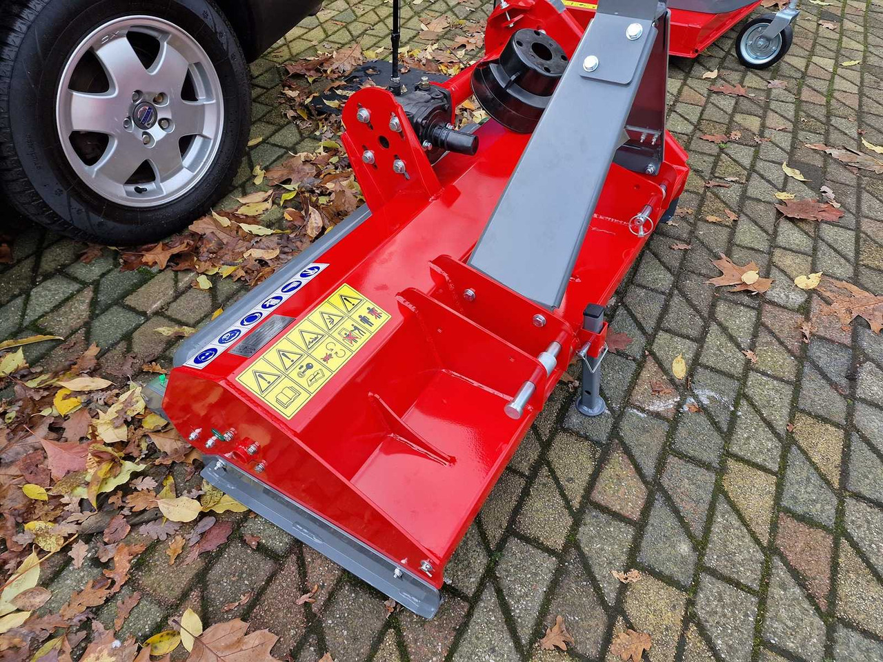 Flail Mower - Mower - 2024 - 125cm - Desbrozadora de martillos/ Trituradora: foto 3 Flail Mower - Mower - 2024 - 125cm - Desbrozadora de martillos/ Trituradora: foto 3