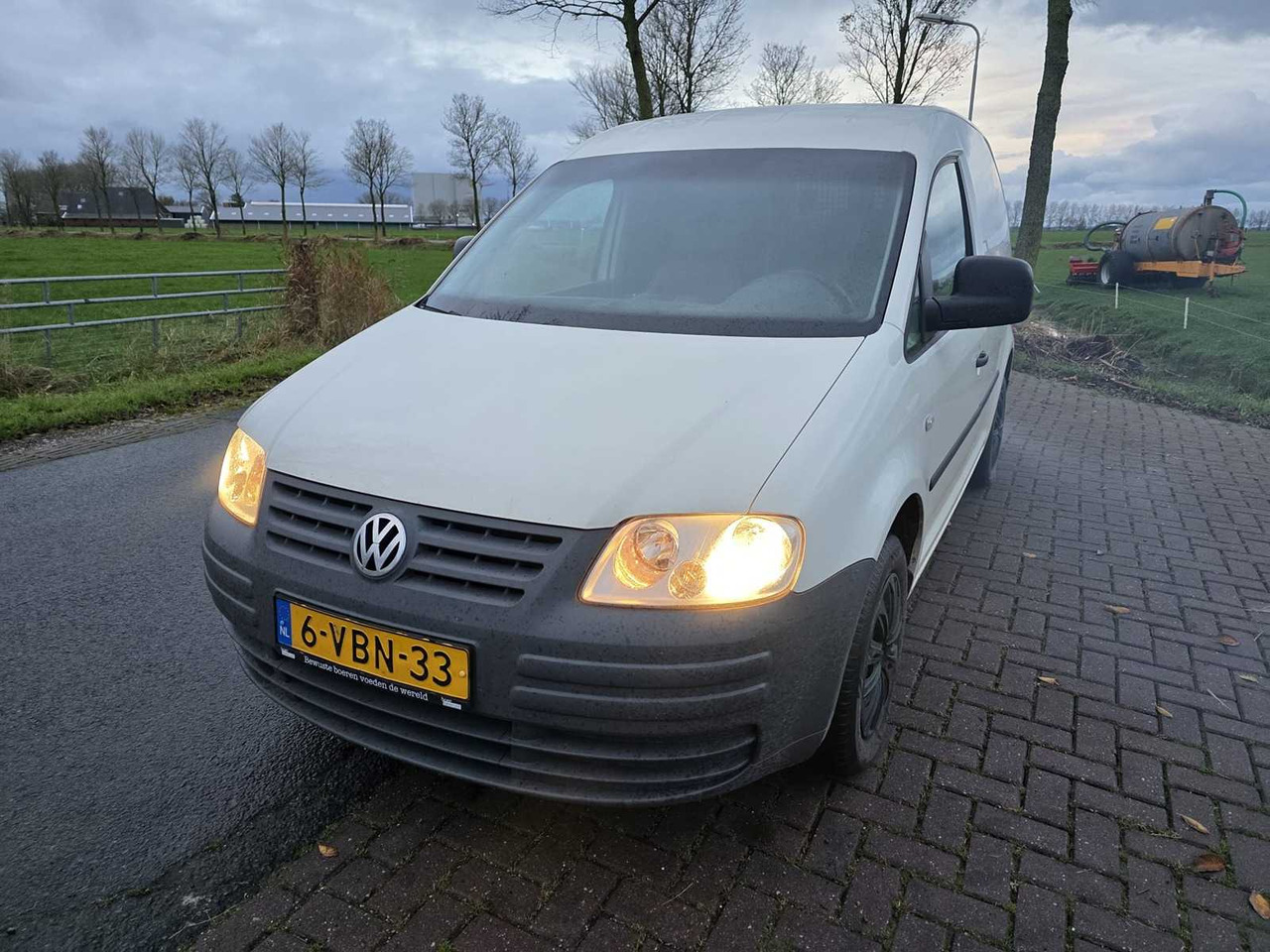 2009 VOLKSWAGEN CADDY 2.0 SDI COMMERCIAL VEHICLE - Furgoneta: foto 2 2009 VOLKSWAGEN CADDY 2.0 SDI COMMERCIAL VEHICLE - Furgoneta: foto 2