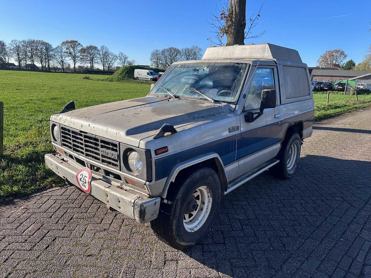 DATSUN - PATROL - 3.3 6 CILL. DIESEL - (FORMERLY BN-07-VD) - Furgoneta: foto 1 DATSUN - PATROL - 3.3 6 CILL. DIESEL - (FORMERLY BN-07-VD) - Furgoneta: foto 1