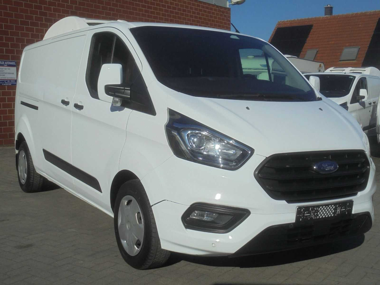 FORD TRANSIT 2.0 CUSTOM TREND REFRIGERATED FREEZER TRUCK - COMMERCIAL VEHICLE (DAMAGE) - Furgoneta: foto 2 FORD TRANSIT 2.0 CUSTOM TREND REFRIGERATED FREEZER TRUCK - COMMERCIAL VEHICLE (DAMAGE) - Furgoneta: foto 2