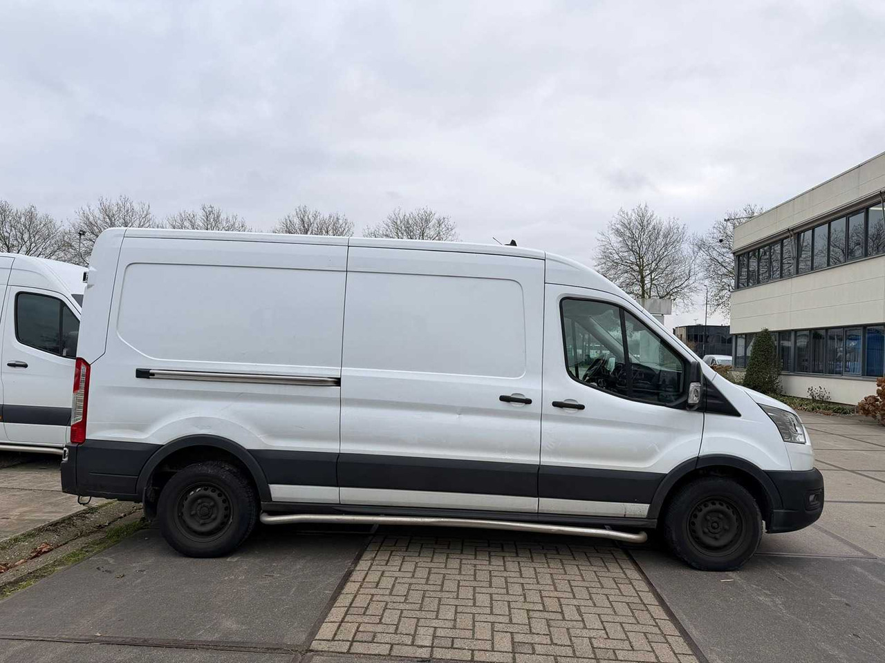 FORD TRANSIT 330 2.0 TDCI L3H3 TREND DHOLLANDIA TAIL LIFT | VNT-49-N - Furgoneta: foto 4 FORD TRANSIT 330 2.0 TDCI L3H3 TREND DHOLLANDIA TAIL LIFT | VNT-49-N - Furgoneta: foto 4