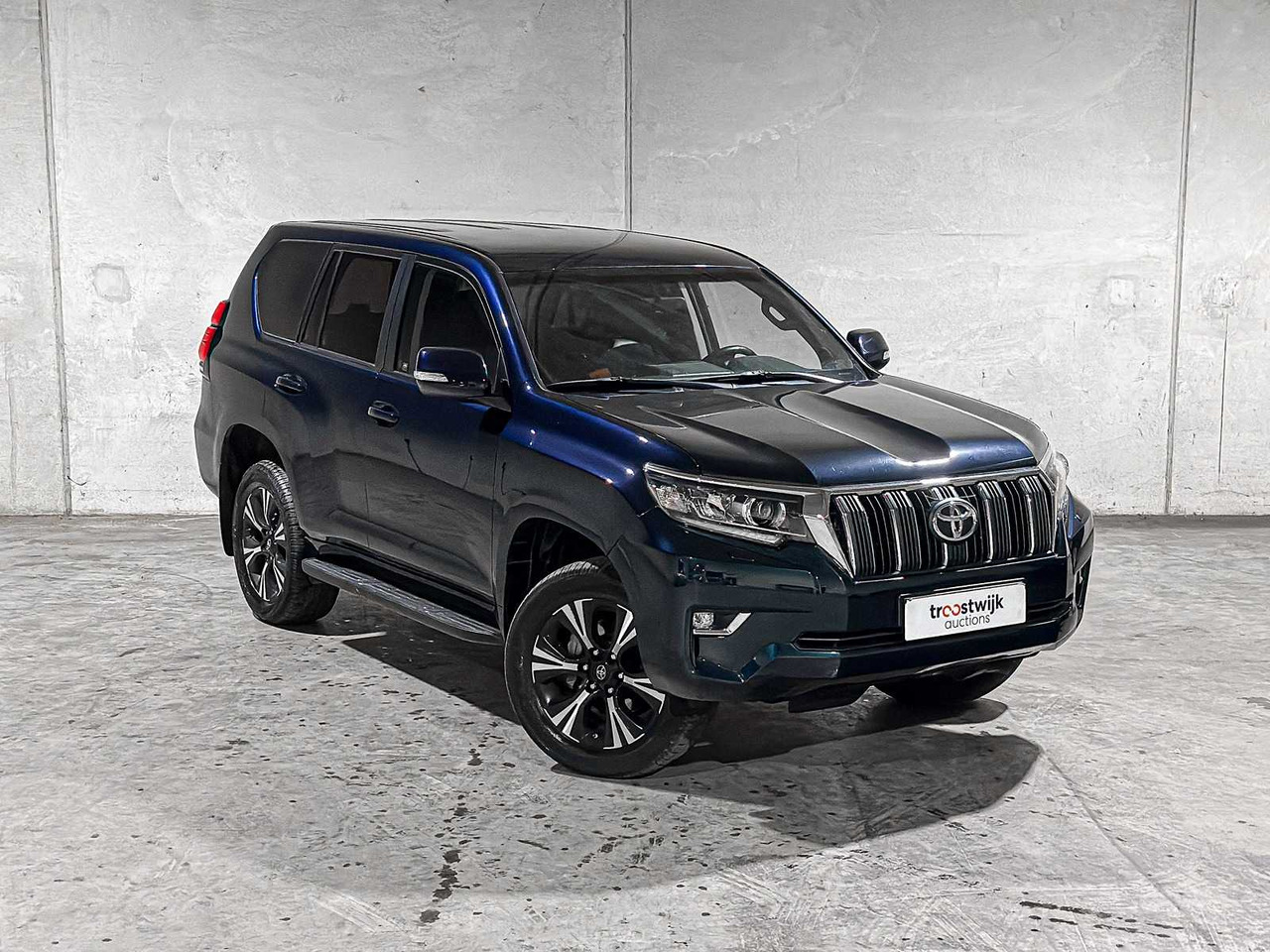 Furgoneta TOYOTA LAND CRUISER 2.8 D-4D-F CHALLENGER BLIND VAN 177HP 2020, VHH-33-H COMMERCIAL VEHICLE: foto 6 Furgoneta TOYOTA LAND CRUISER 2.8 D-4D-F CHALLENGER BLIND VAN 177HP 2020, VHH-33-H COMMERCIAL VEHICLE: foto 6