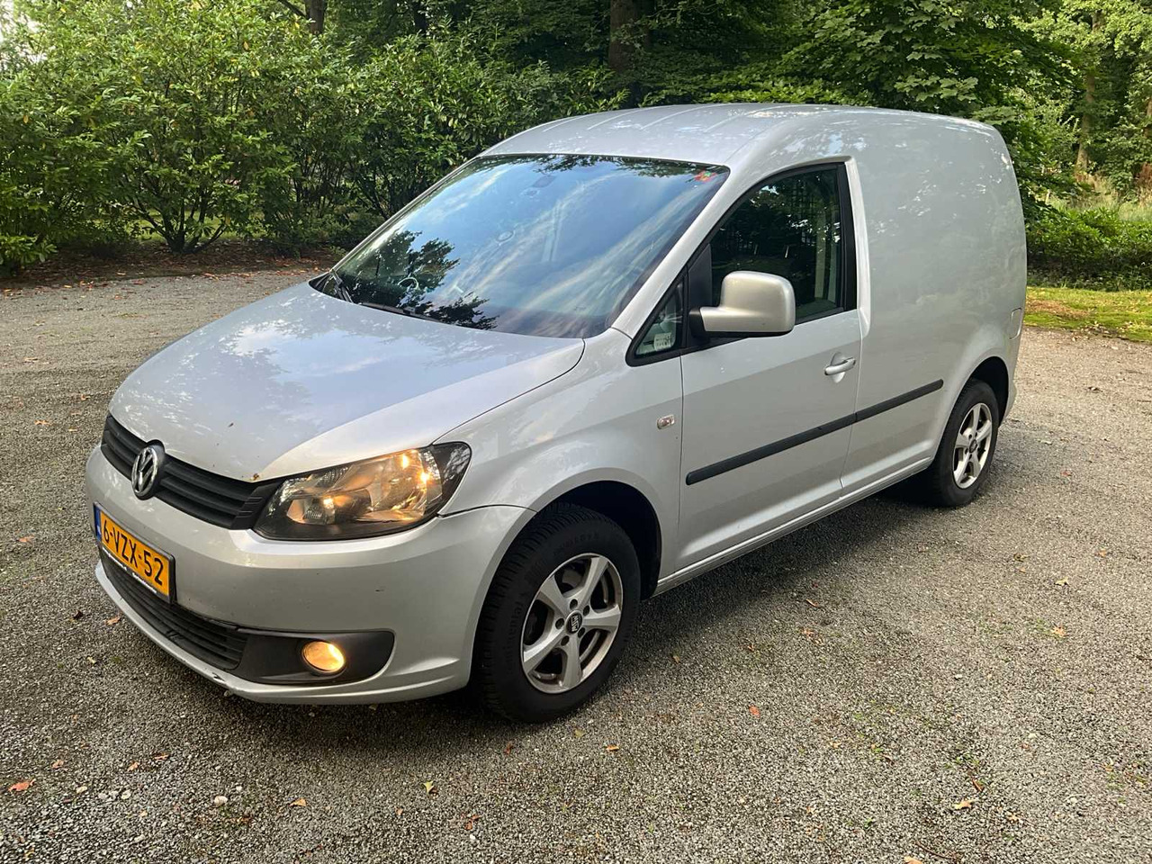 VOLKSWAGEN - CADDY - 1.6 TDI - COMMERCIAL VEHICLE - Furgoneta: foto 2 VOLKSWAGEN - CADDY - 1.6 TDI - COMMERCIAL VEHICLE - Furgoneta: foto 2