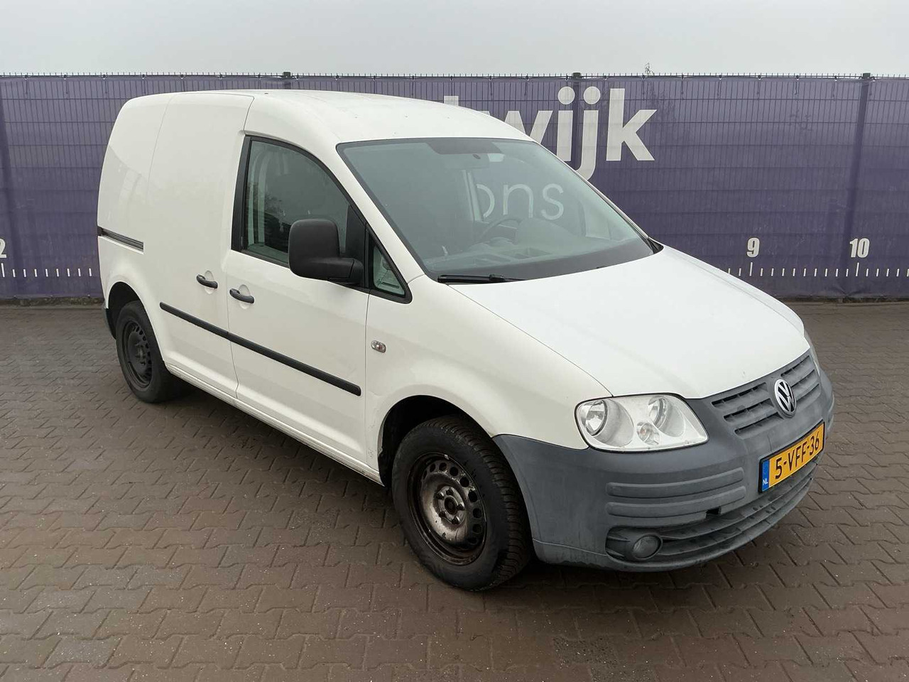 VOLKSWAGEN CADDY COMMERCIAL VEHICLE - Furgoneta: foto 2 VOLKSWAGEN CADDY COMMERCIAL VEHICLE - Furgoneta: foto 2