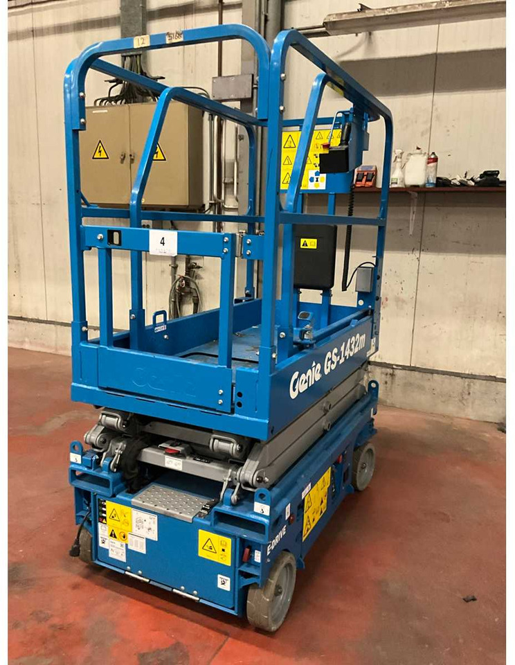 GENIE GD-1432M AERIAL PLATFORM - Plataforma elevadora: foto 3 GENIE GD-1432M AERIAL PLATFORM - Plataforma elevadora: foto 3