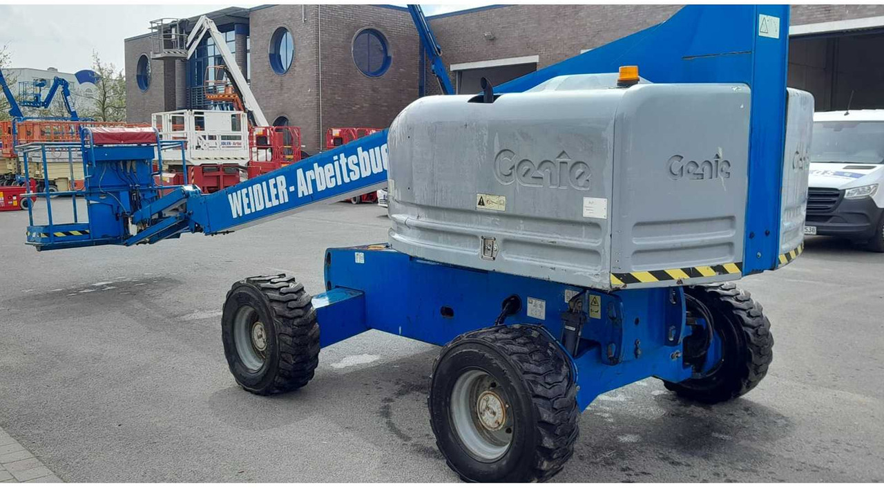 Genie GENIE - S45XC - AERIAL WORK PLATFORMS (NO. 69336) - 2007 - Plataforma elevadora: foto 4 Genie GENIE - S45XC - AERIAL WORK PLATFORMS (NO. 69336) - 2007 - Plataforma elevadora: foto 4