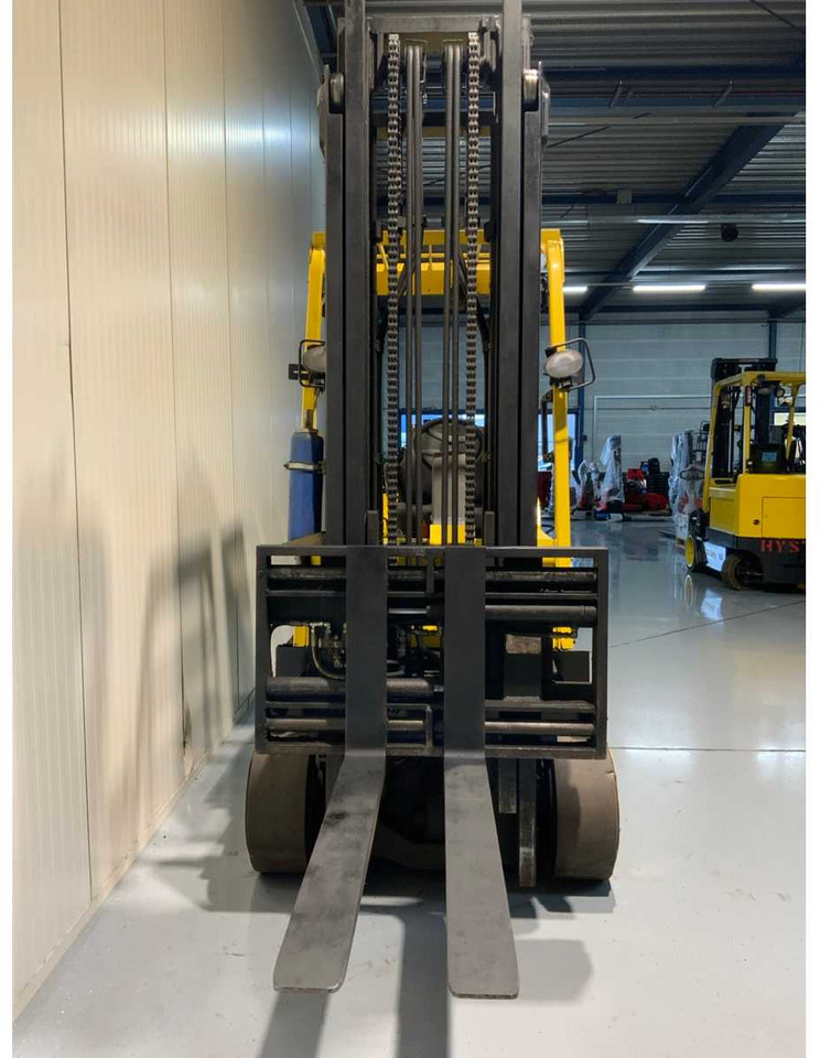 Carretilla elevadora HYSTER E4.00XL FORKLIFT FORK POSITIONER, SIDE SHIFT, BLUESPOT, ACCUMULATOR: foto 12 Carretilla elevadora HYSTER E4.00XL FORKLIFT FORK POSITIONER, SIDE SHIFT, BLUESPOT, ACCUMULATOR: foto 12