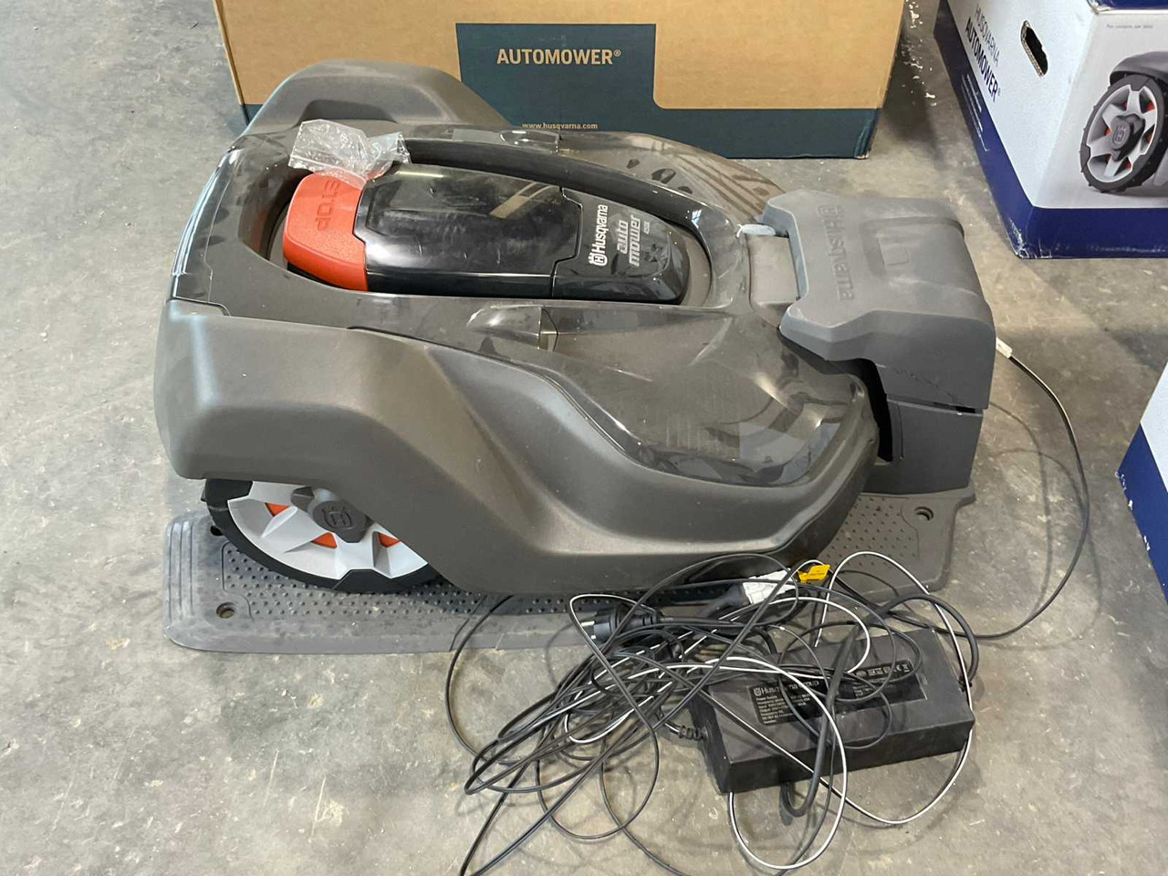 Husqvarna 450X - Cortacésped: foto 4 Husqvarna 450X - Cortacésped: foto 4
