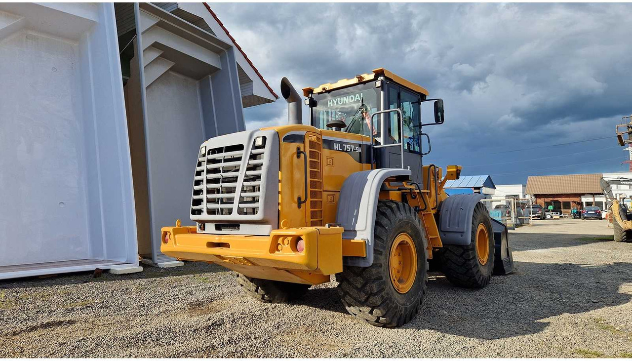 Hyundai HL757-9A - Cargadora de ruedas: foto 4 Hyundai HL757-9A - Cargadora de ruedas: foto 4