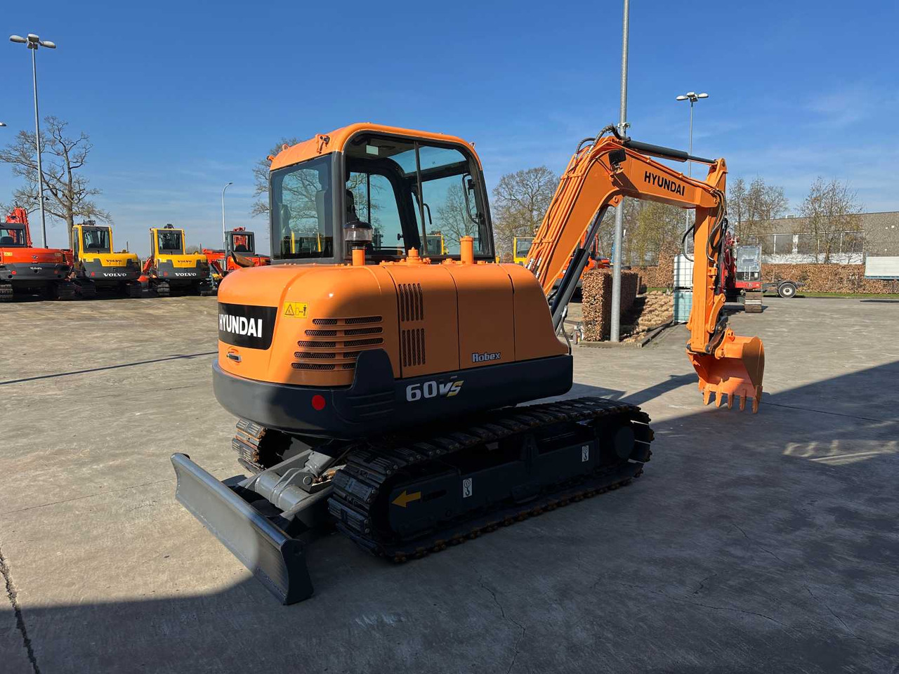 Hyundai R60VS - Excavadora de cadenas: foto 4 Hyundai R60VS - Excavadora de cadenas: foto 4