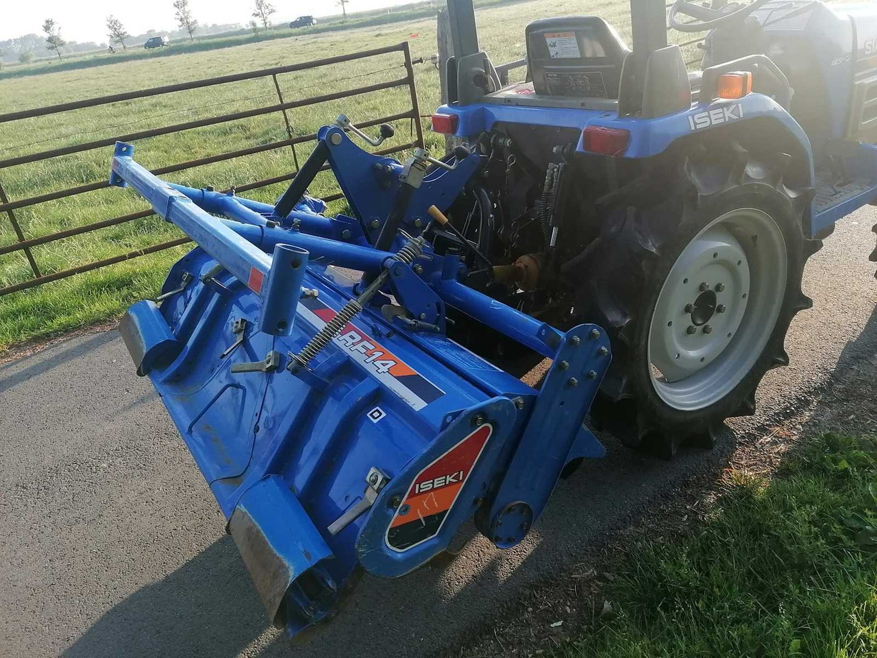 Iseki SIAL TF193 - Mini tractor: foto 4 Iseki SIAL TF193 - Mini tractor: foto 4