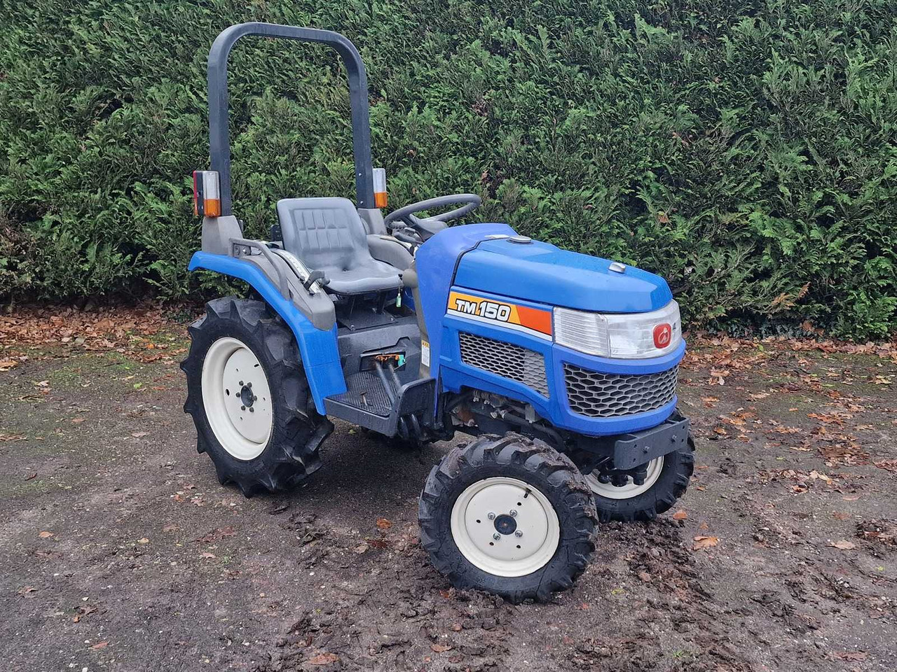 Iseki TM 150 - Tractor municipal: foto 4 Iseki TM 150 - Tractor municipal: foto 4
