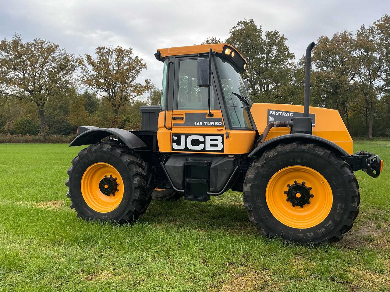 JCB 1993 JCB FASTRAC 145 TURBO ALL-WHEEL DRIVE TRACTOR - Tractor: foto 5 JCB 1993 JCB FASTRAC 145 TURBO ALL-WHEEL DRIVE TRACTOR - Tractor: foto 5