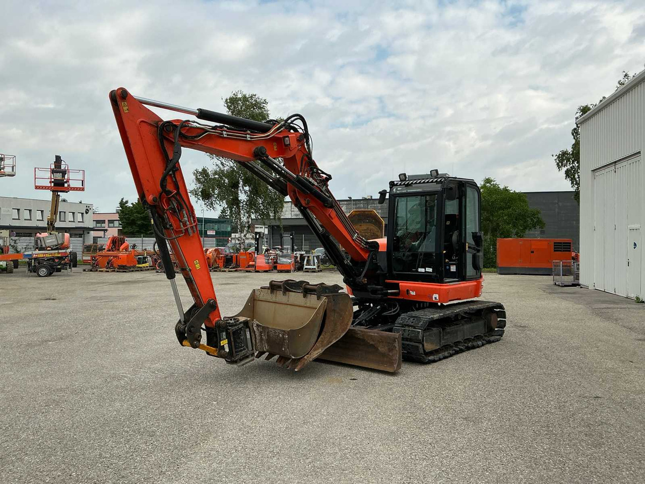 JCB 86C-1TAB - Excavadora de cadenas: foto 2 JCB 86C-1TAB - Excavadora de cadenas: foto 2